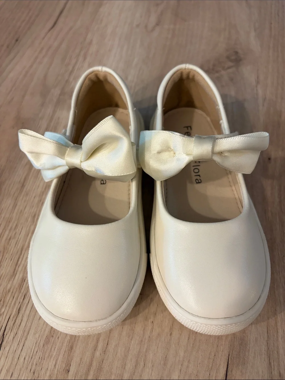 FELIX & FLORA GIRLS IVORY BOW MARY JANE DRESS SHOES TODDLER SIZE 8